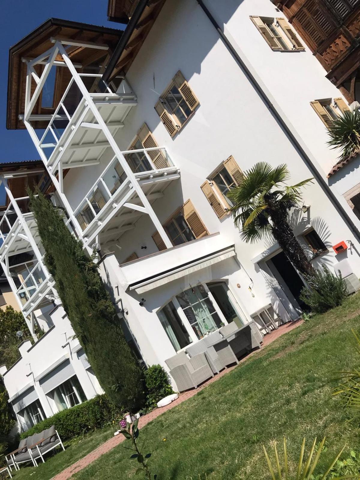 Sonnenresidence Alpenhof Tramin an der Weinstraße Exterior foto